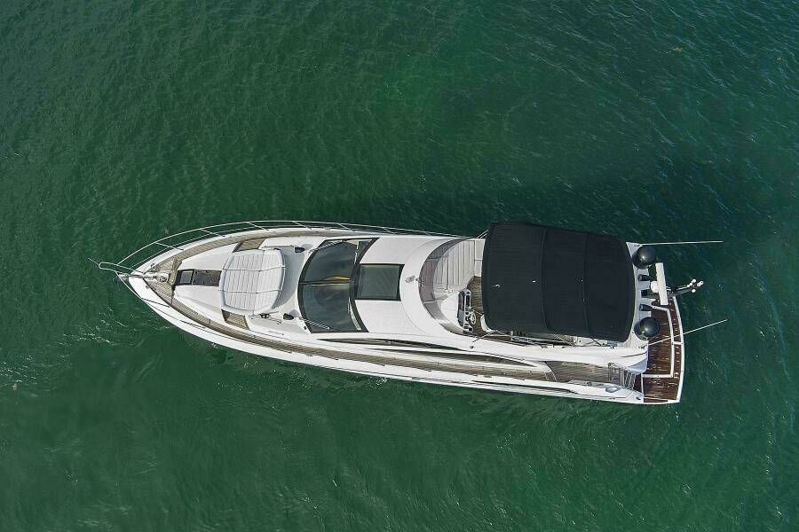 2015 Sunseeker Sport Yacht