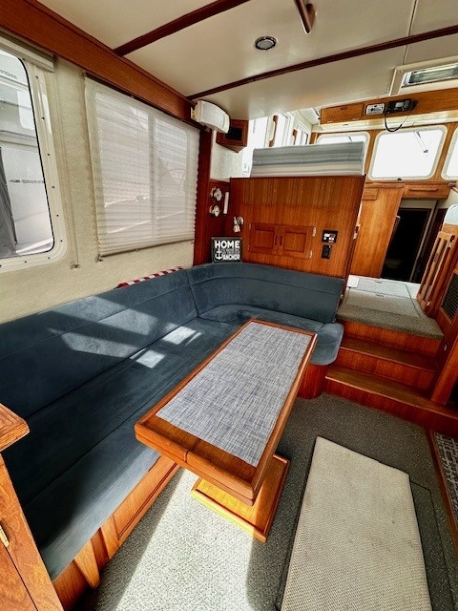 2006 Nordic Tugs 37