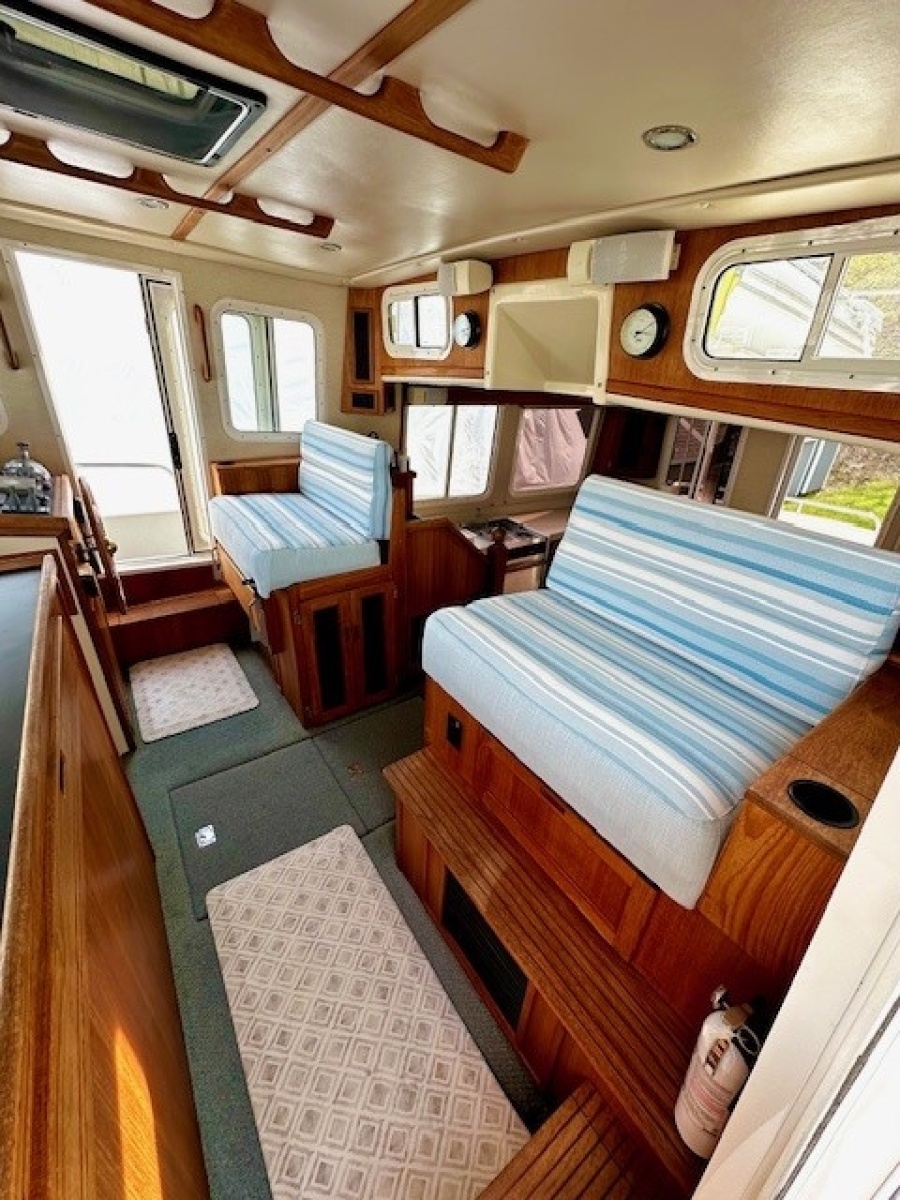 2006 Nordic Tugs 37