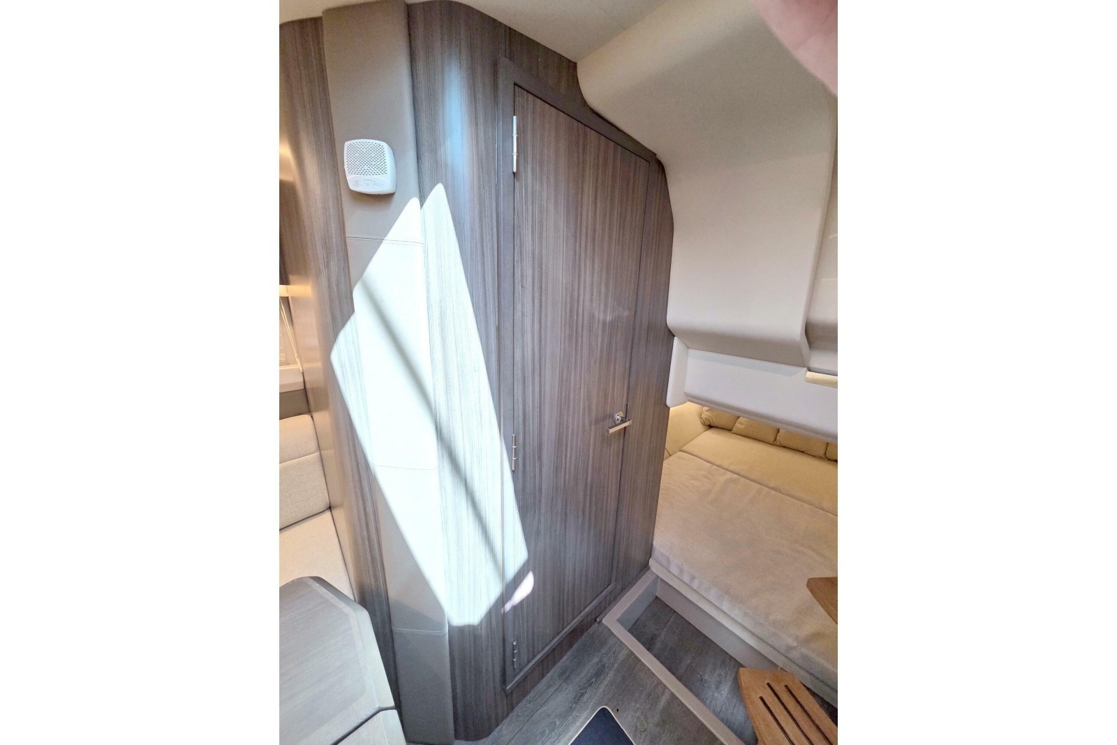 Kelly s Buoys 40ft Sea Ray Yacht For Sale
