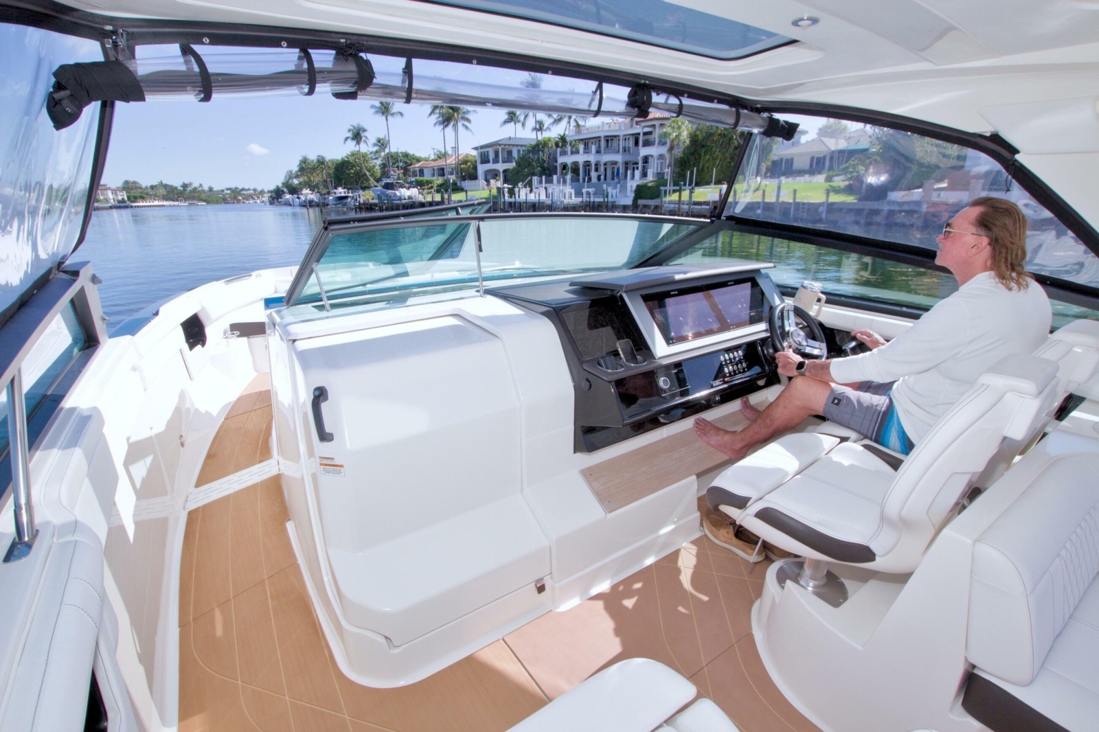 Kelly s Buoys 40ft Sea Ray Yacht For Sale