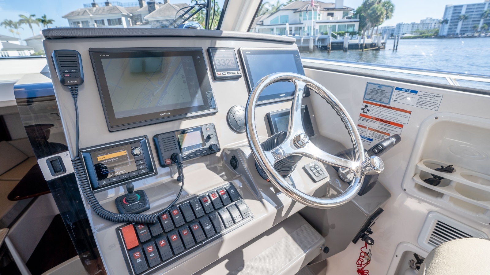 Offshore Asset 34ft Pursuit Yacht For Sale