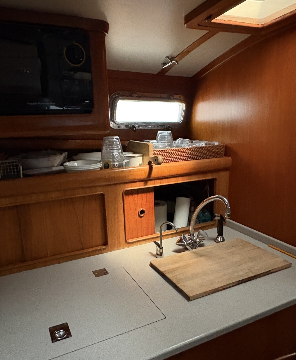 SIS 36ft Little Harbor Yacht For Sale