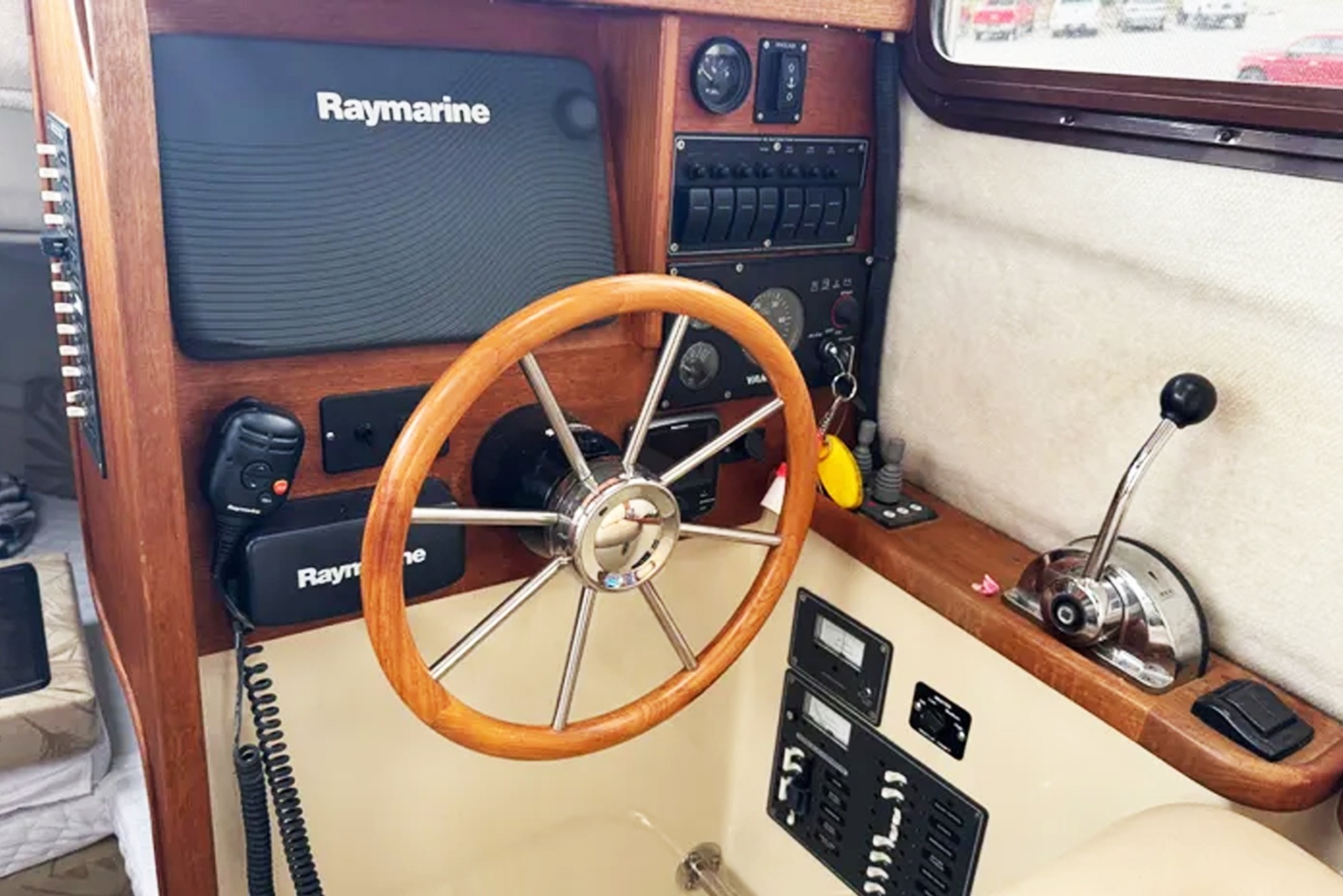 2008 Ranger Tugs R-25