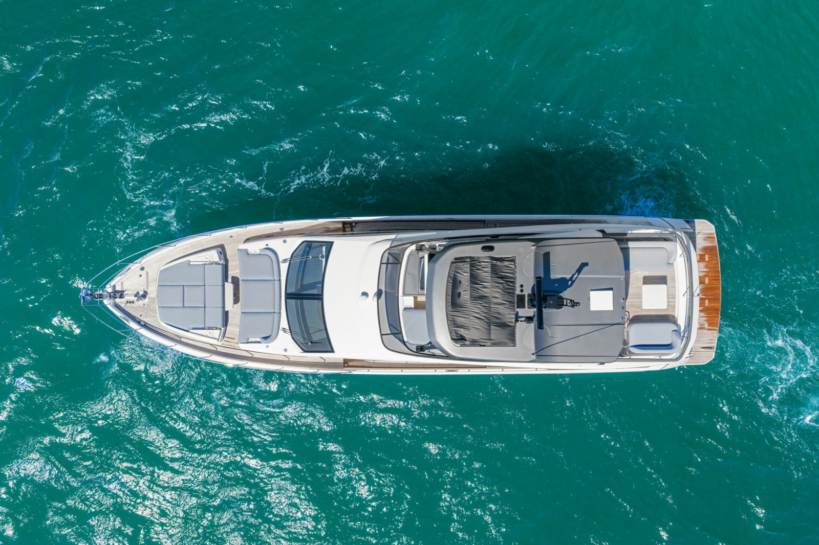2025 Azimut 68 FLY