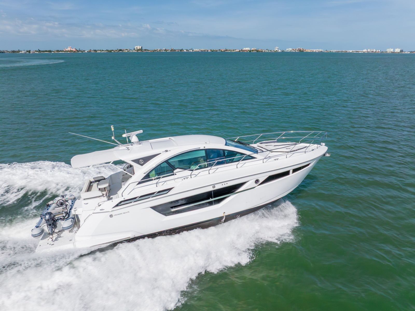 2018 Cruisers Yachts 50 CANTIUS