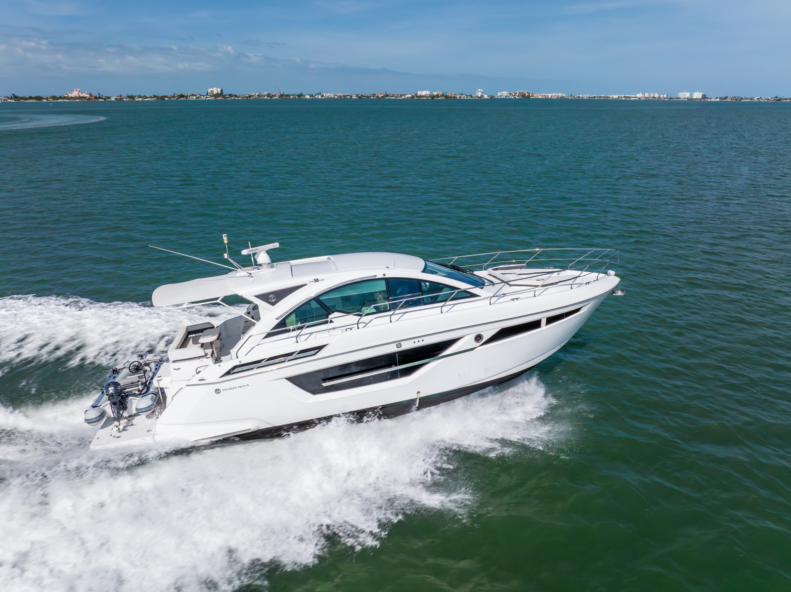 2018 Cruisers Yachts 50 CANTIUS