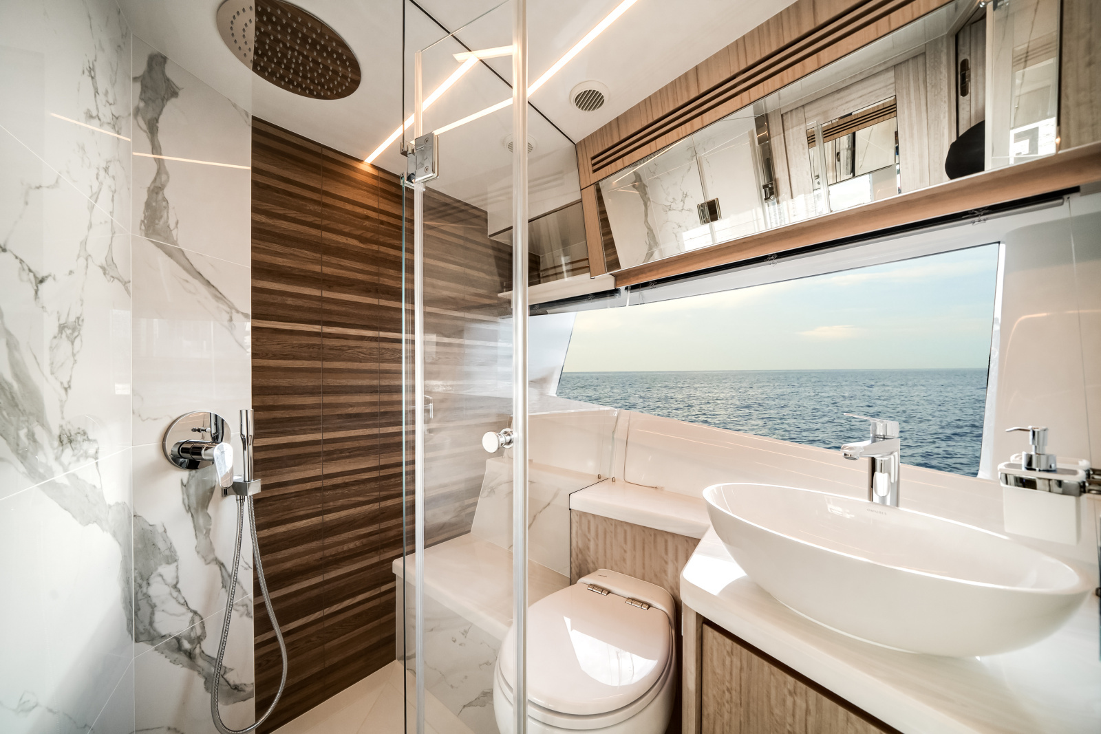 68ft Galeon Yacht For Sale