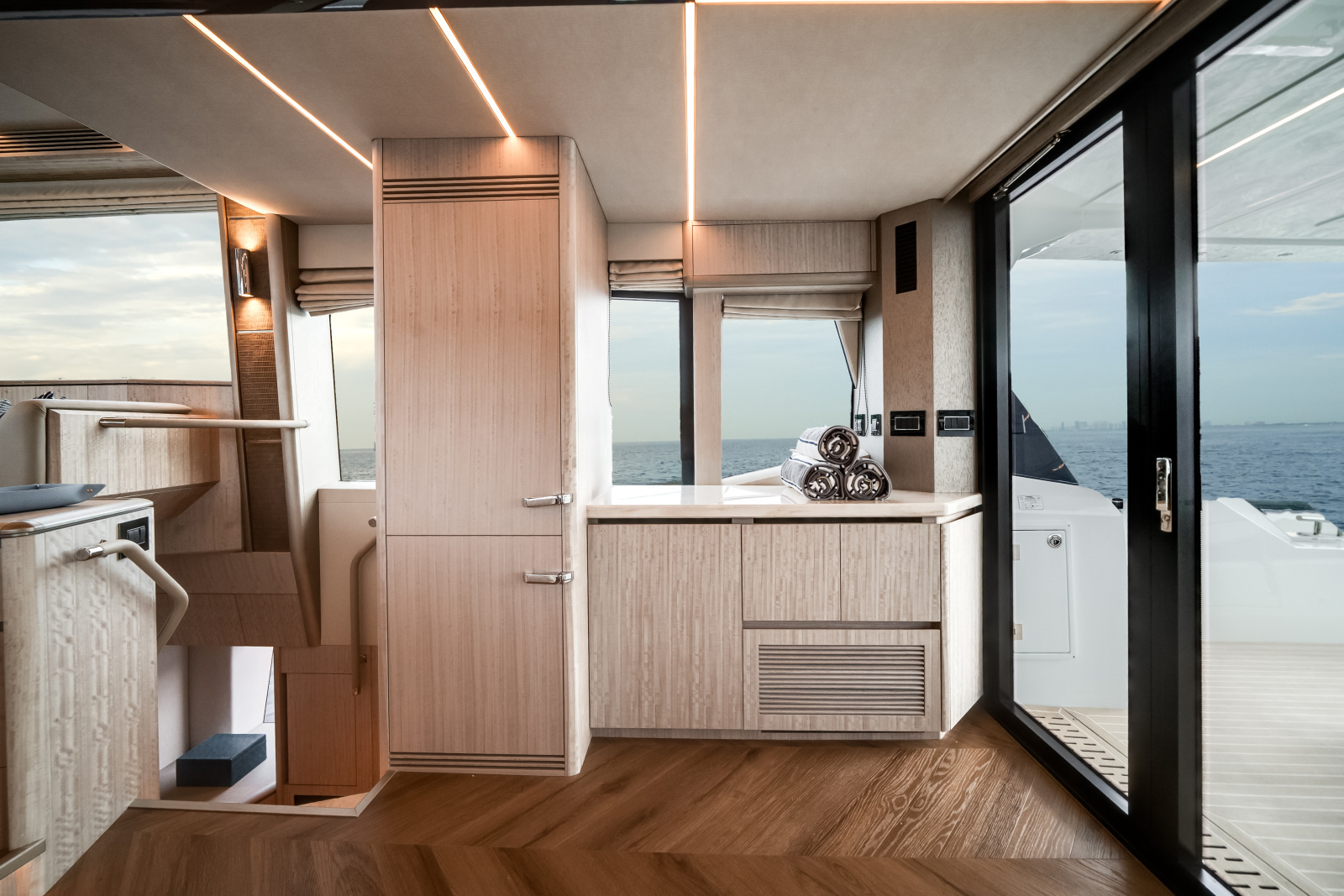68ft Galeon Yacht For Sale