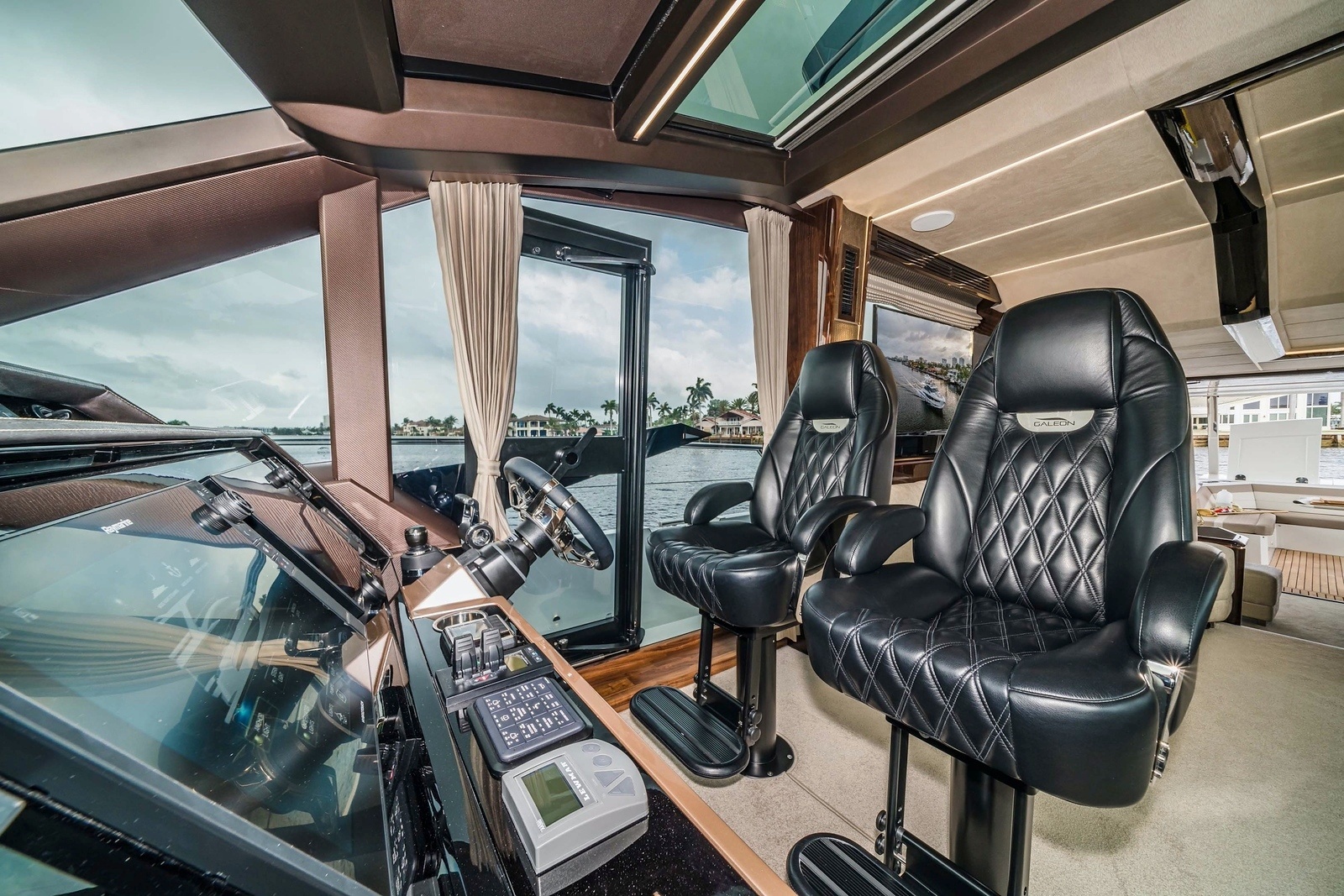 68ft Galeon Yacht For Sale