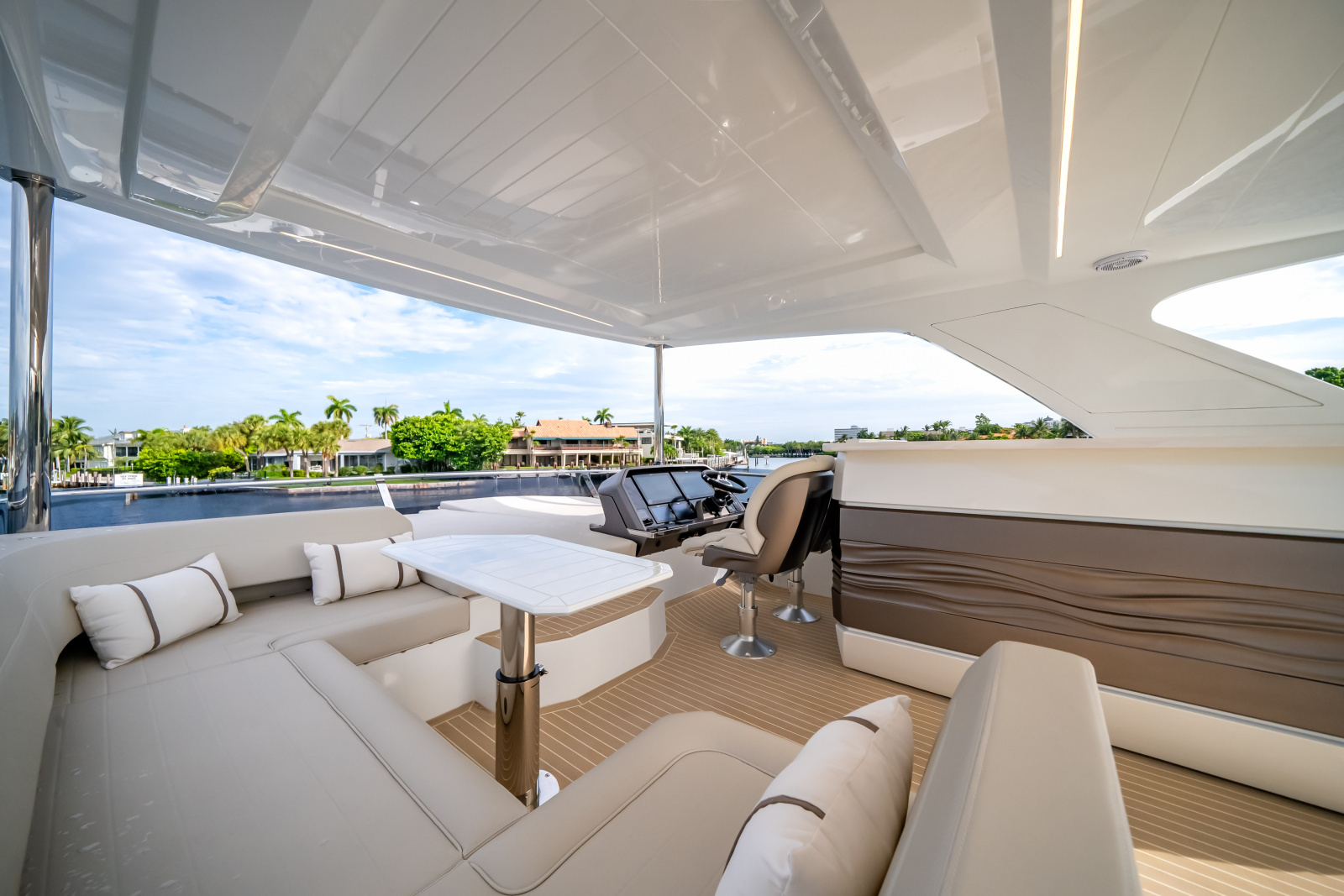 68ft Galeon Yacht For Sale