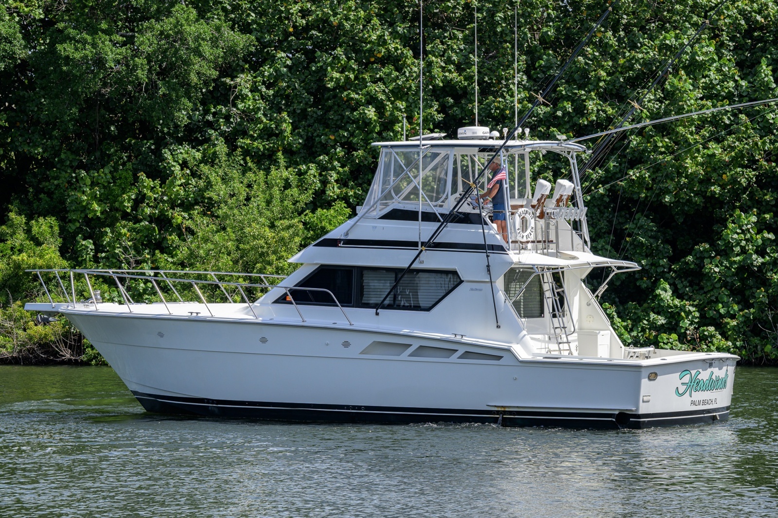 Hatteras 46 - Headwinds