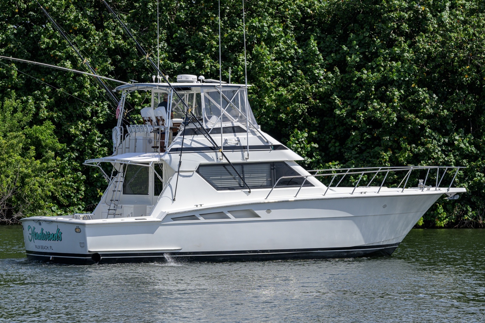 Hatteras 46 - Headwinds