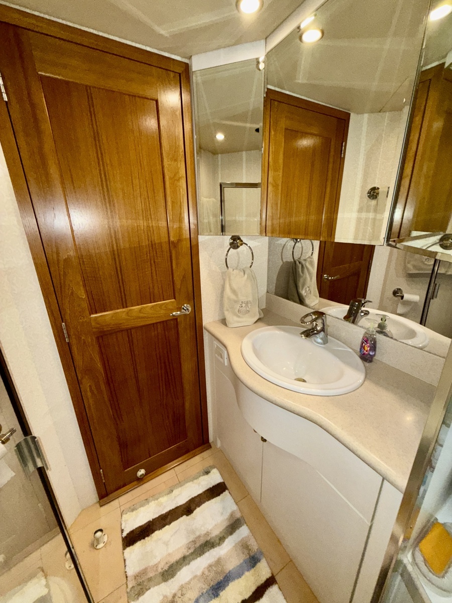 2001 Pacific Mariner 