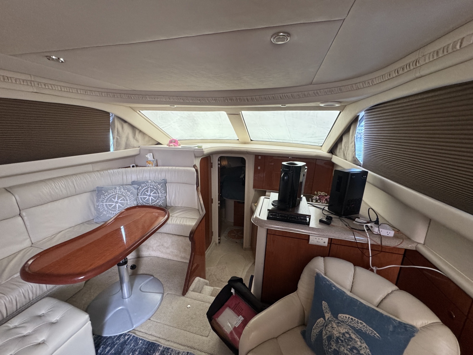 2001 Sea Ray 380 Aft Cabin