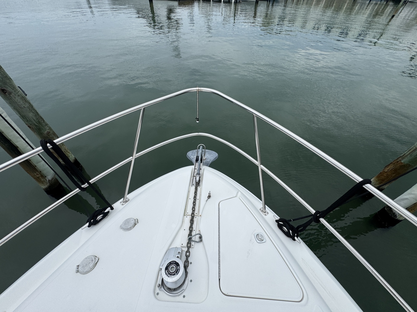 2001 Sea Ray 380 Aft Cabin