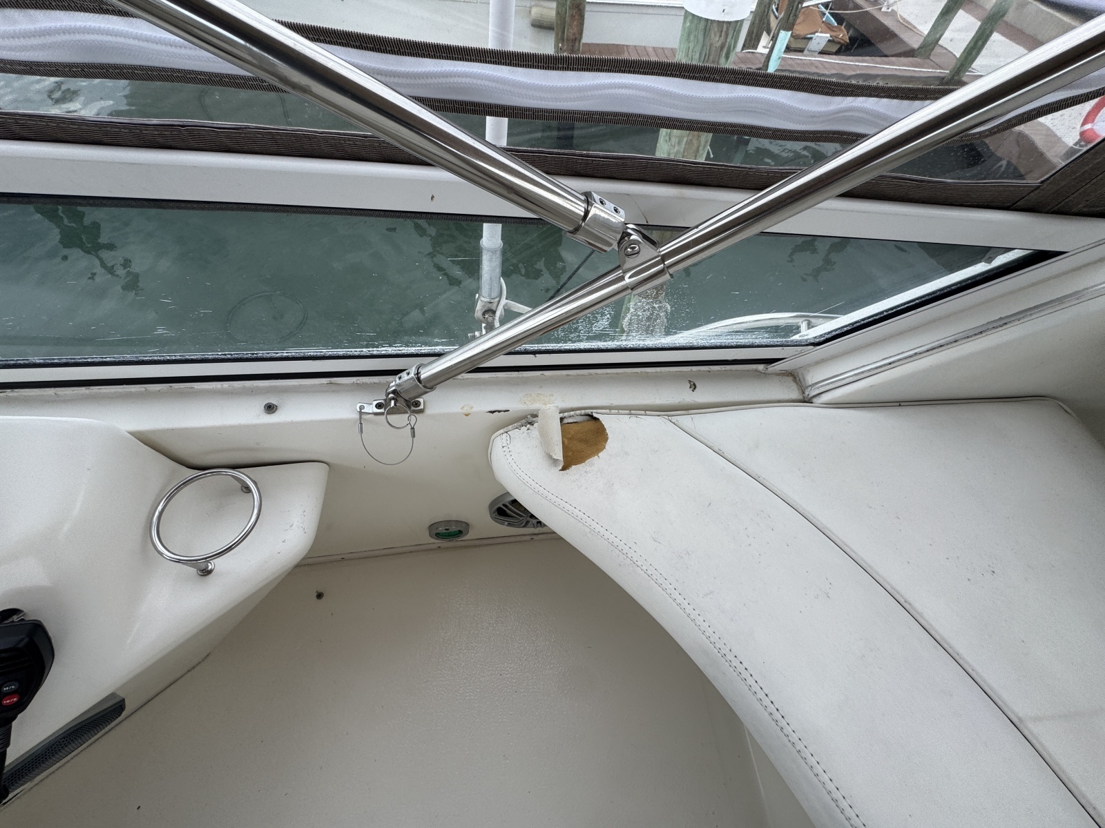 2001 Sea Ray 380 Aft Cabin
