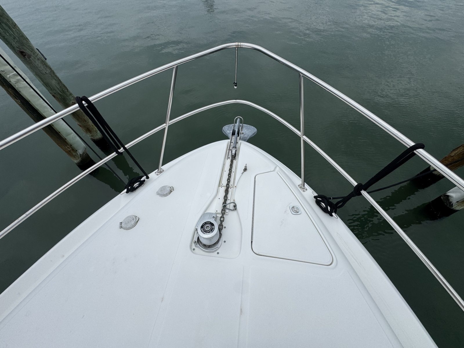2001 Sea Ray 380 Aft Cabin