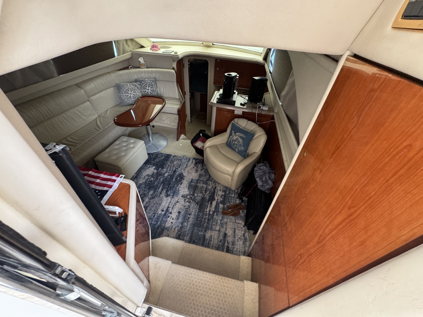 2001 Sea Ray 380 Aft Cabin