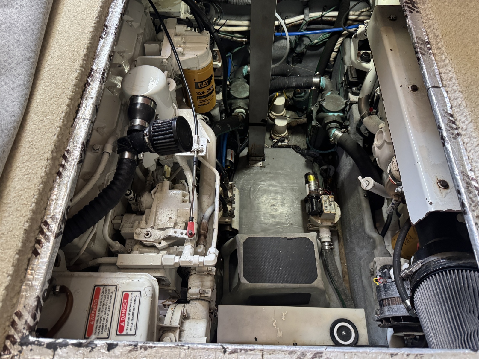 2001 Sea Ray 380 Aft Cabin