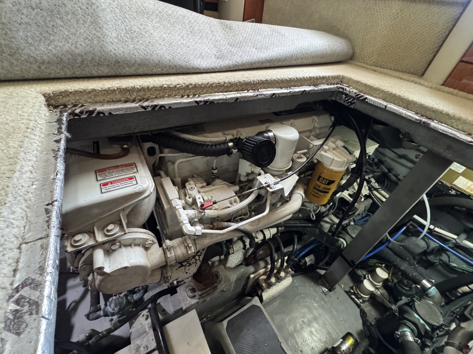 2001 Sea Ray 380 Aft Cabin