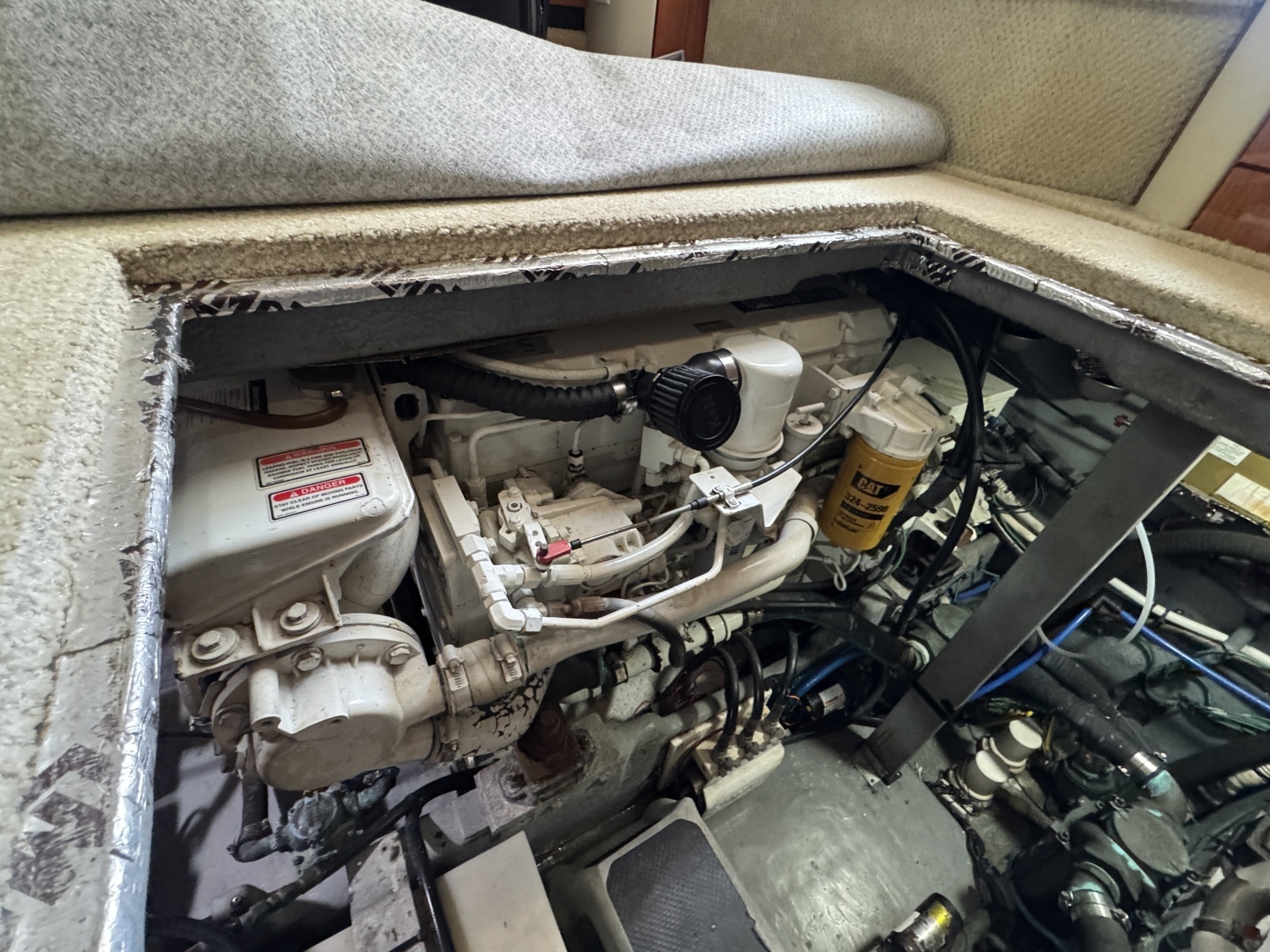 2001 Sea Ray 380 Aft Cabin