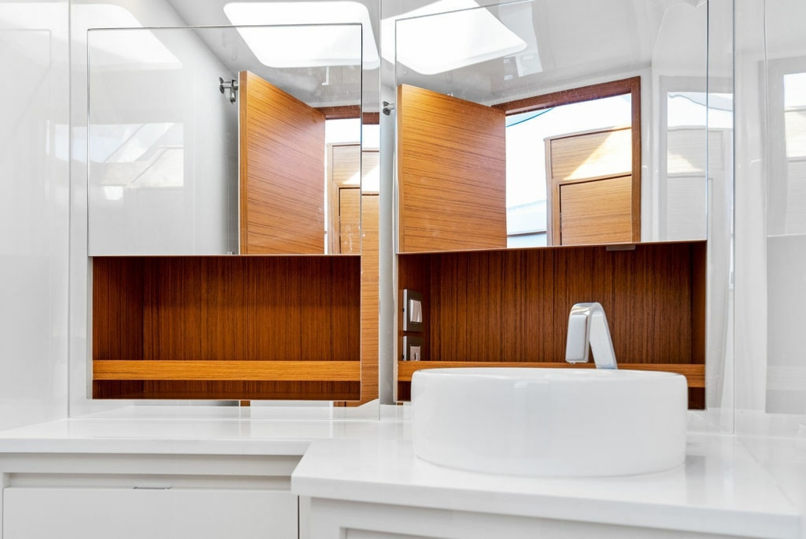 35ft Bertram Yacht For Sale