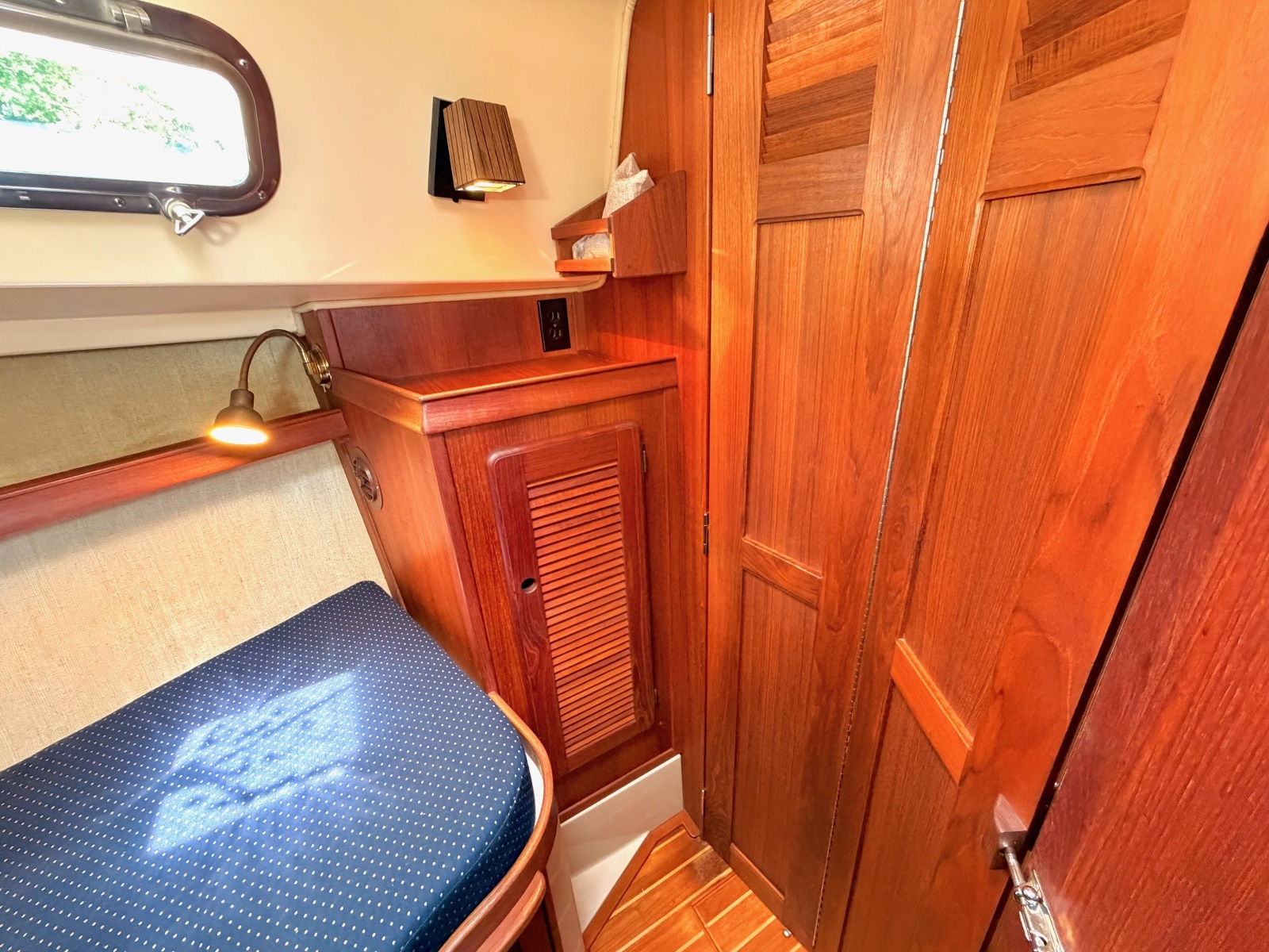 Bright Star 29ft Island Packet Yacht For Sale