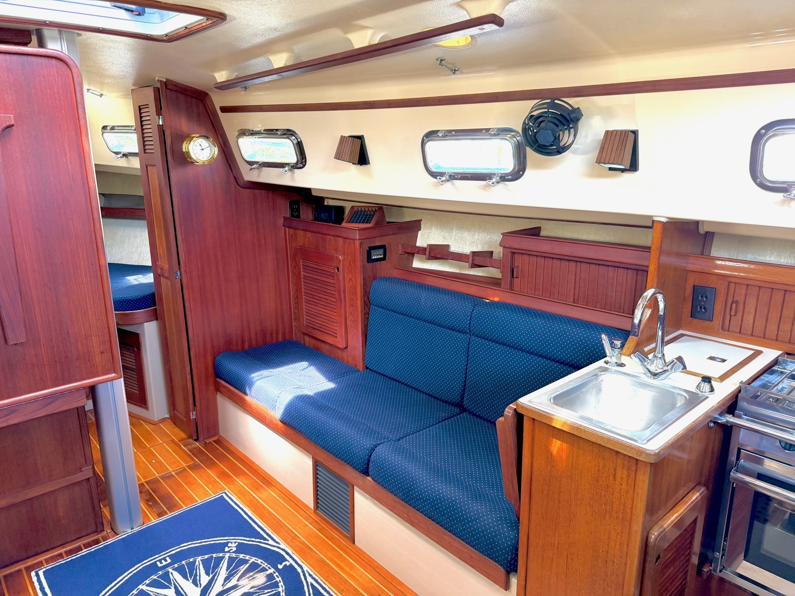 Bright Star 29ft Island Packet Yacht For Sale