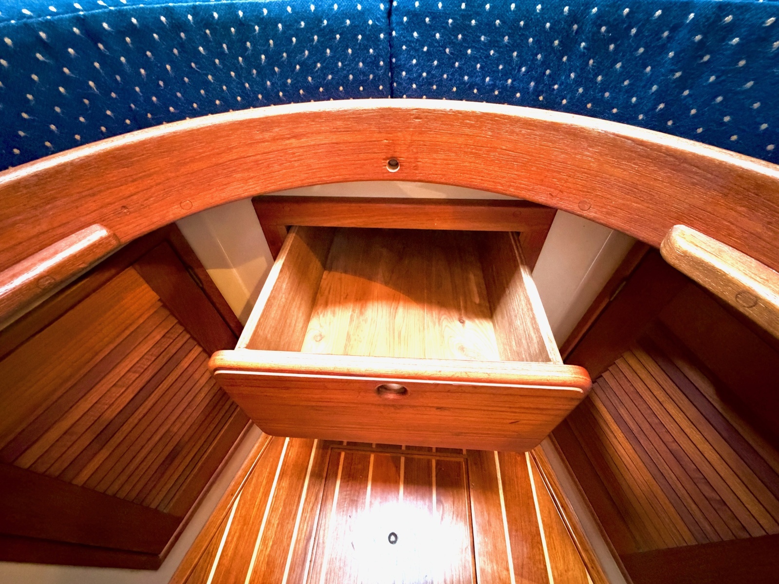 Bright Star 29ft Island Packet Yacht For Sale