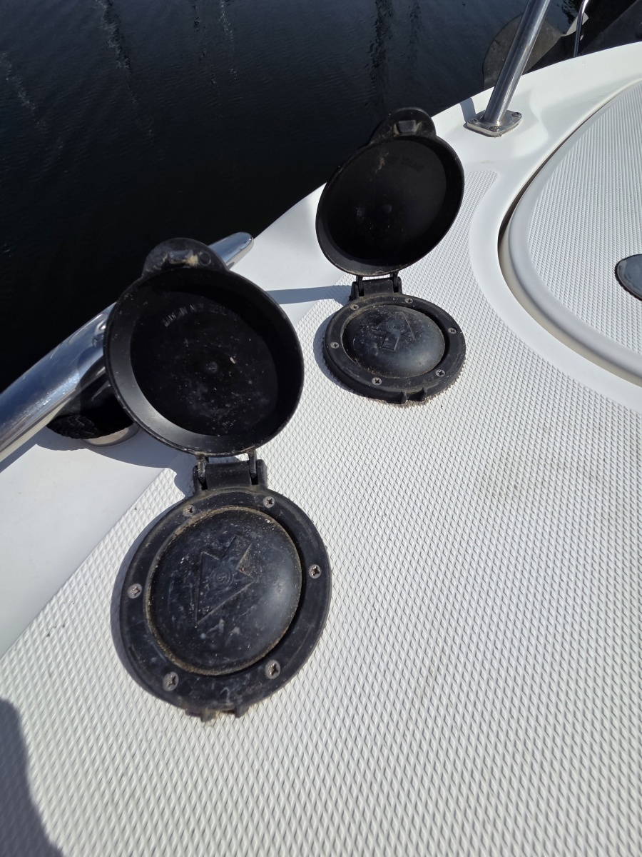 2002 Sea Ray 480 Motor Yacht