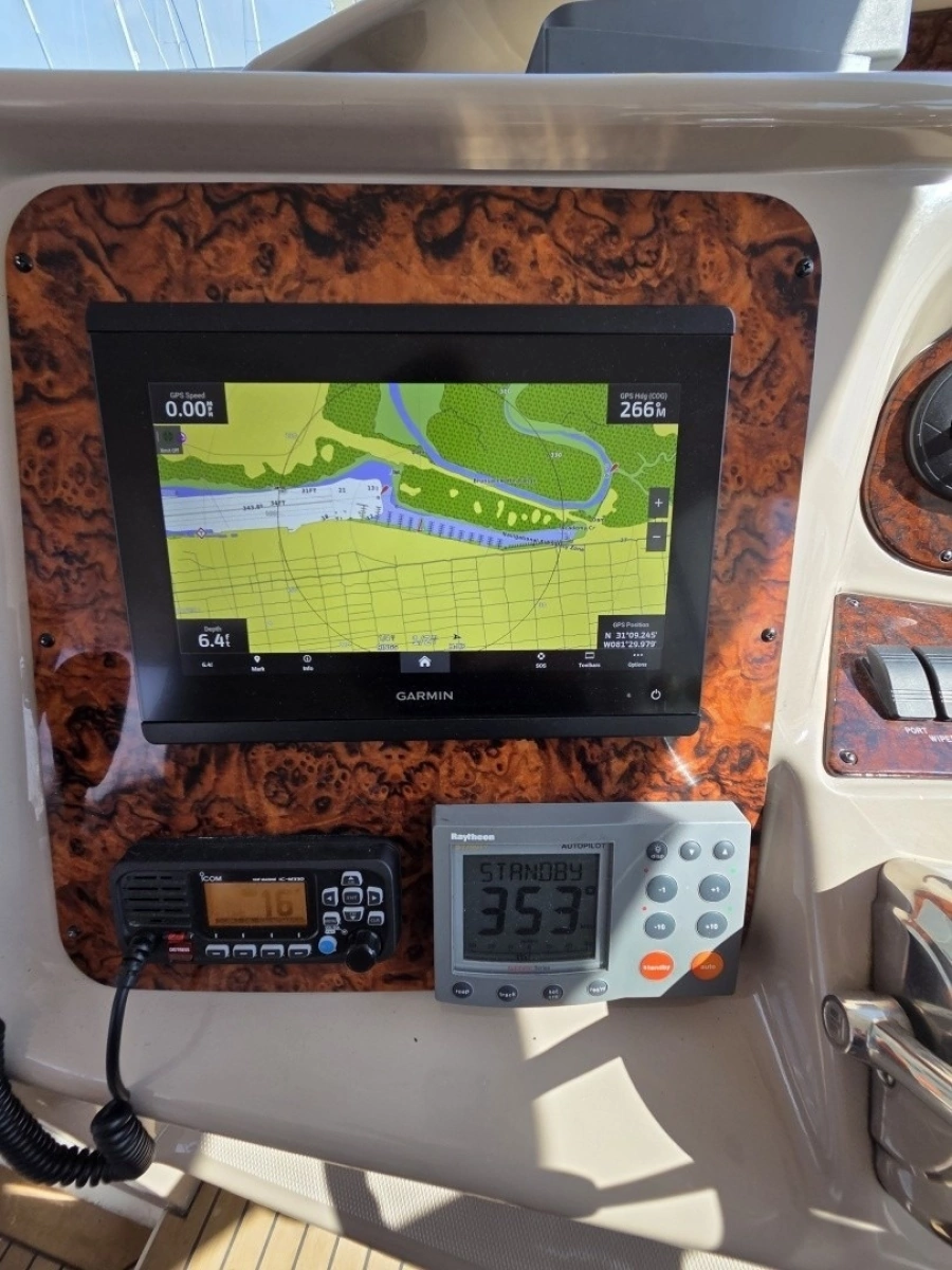 2002 Sea Ray 480 Motor Yacht