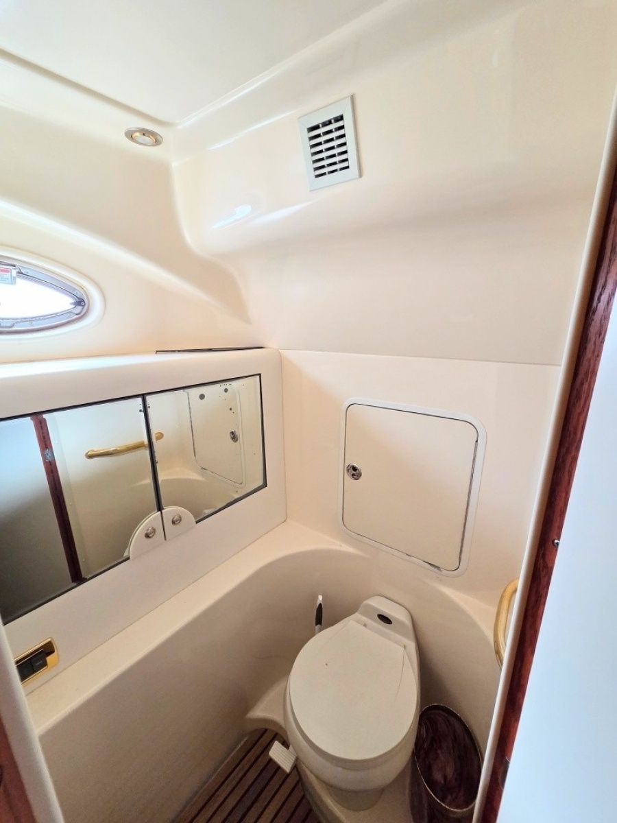 2002 Sea Ray 480 Motor Yacht