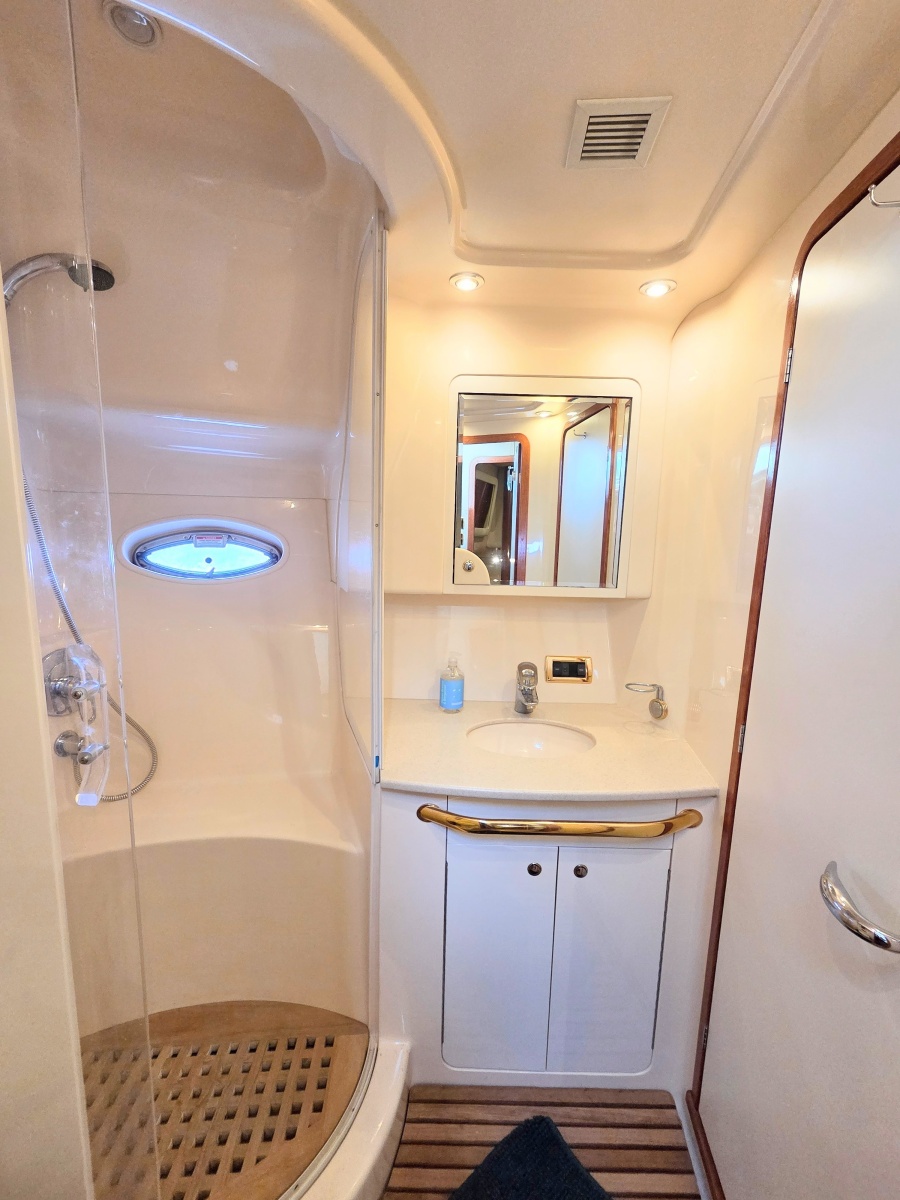 2002 Sea Ray 480 Motor Yacht