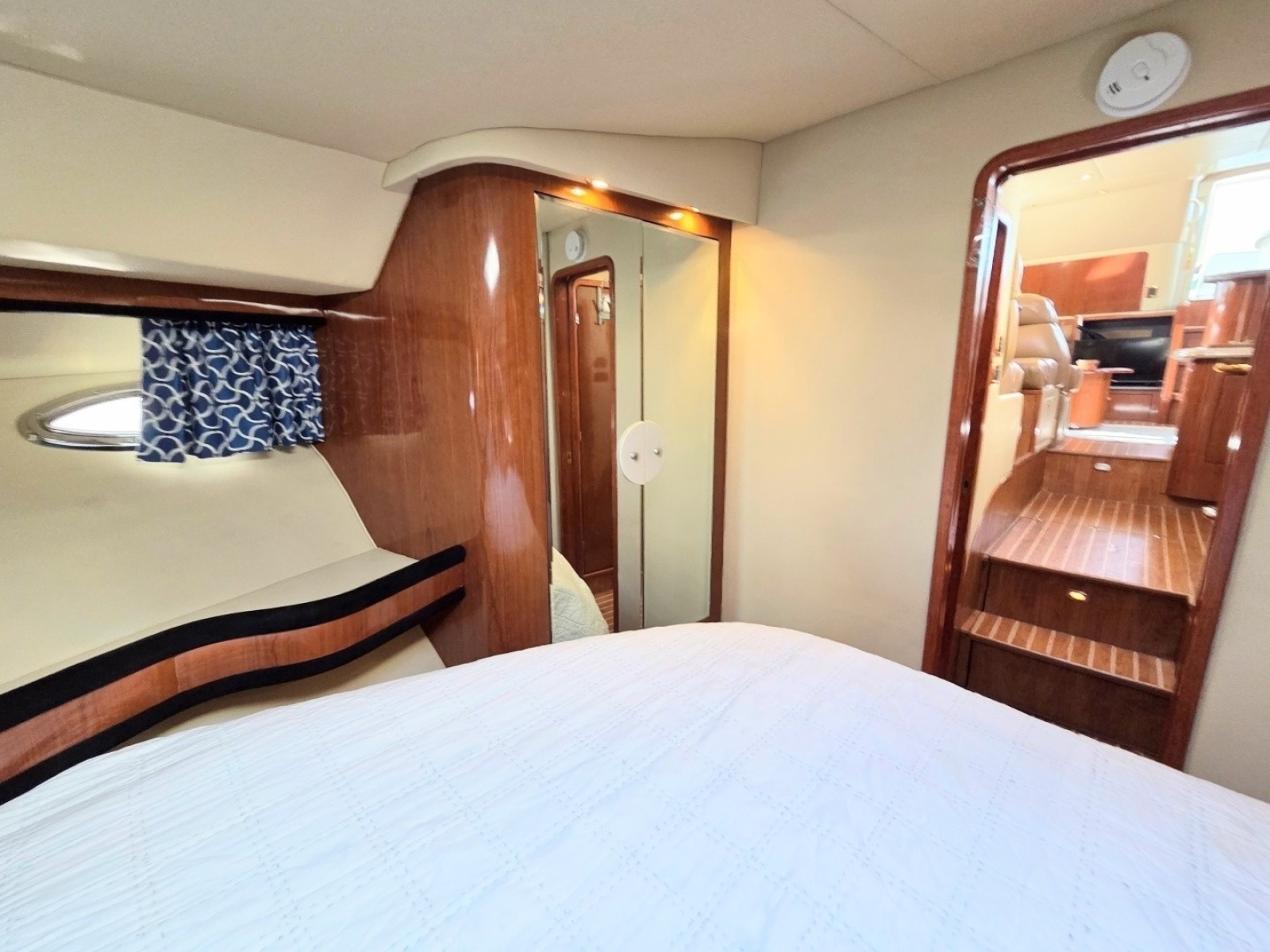 2002 Sea Ray 480 Motor Yacht