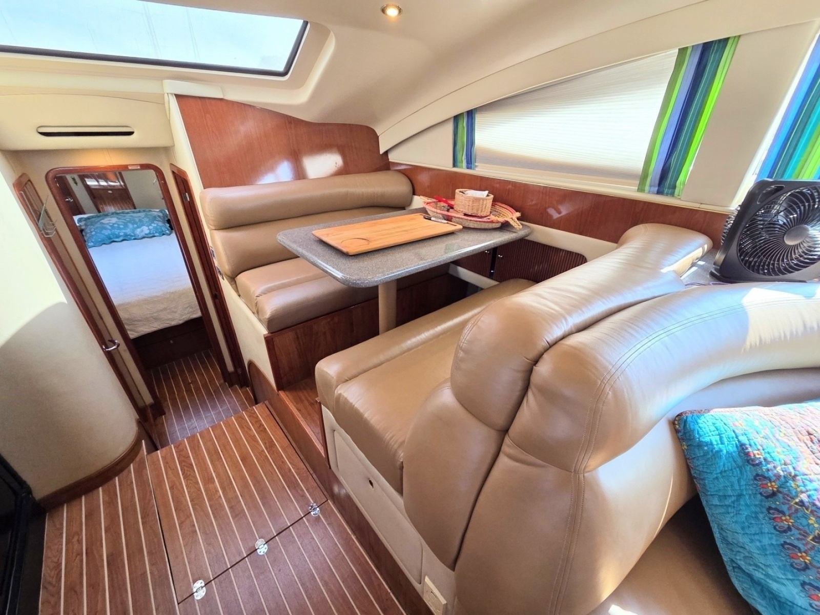 2002 Sea Ray 480 Motor Yacht