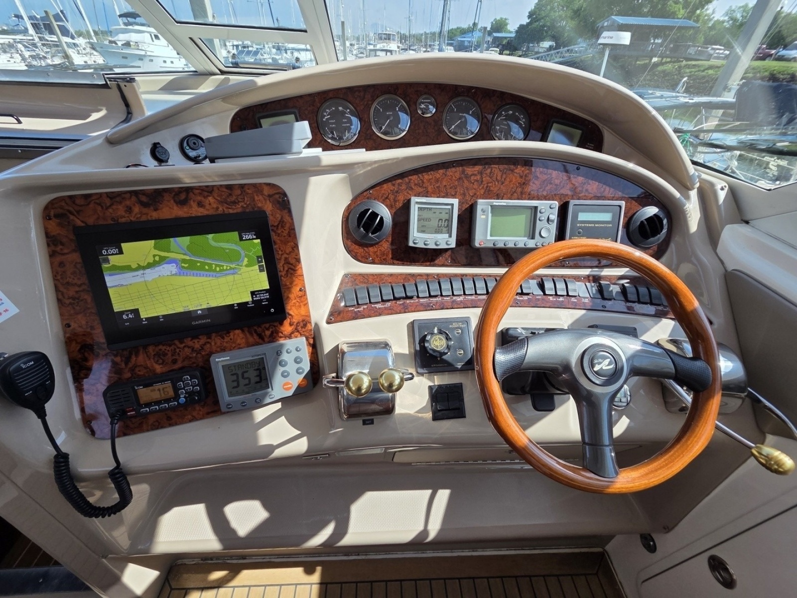 2002 Sea Ray 480 Motor Yacht