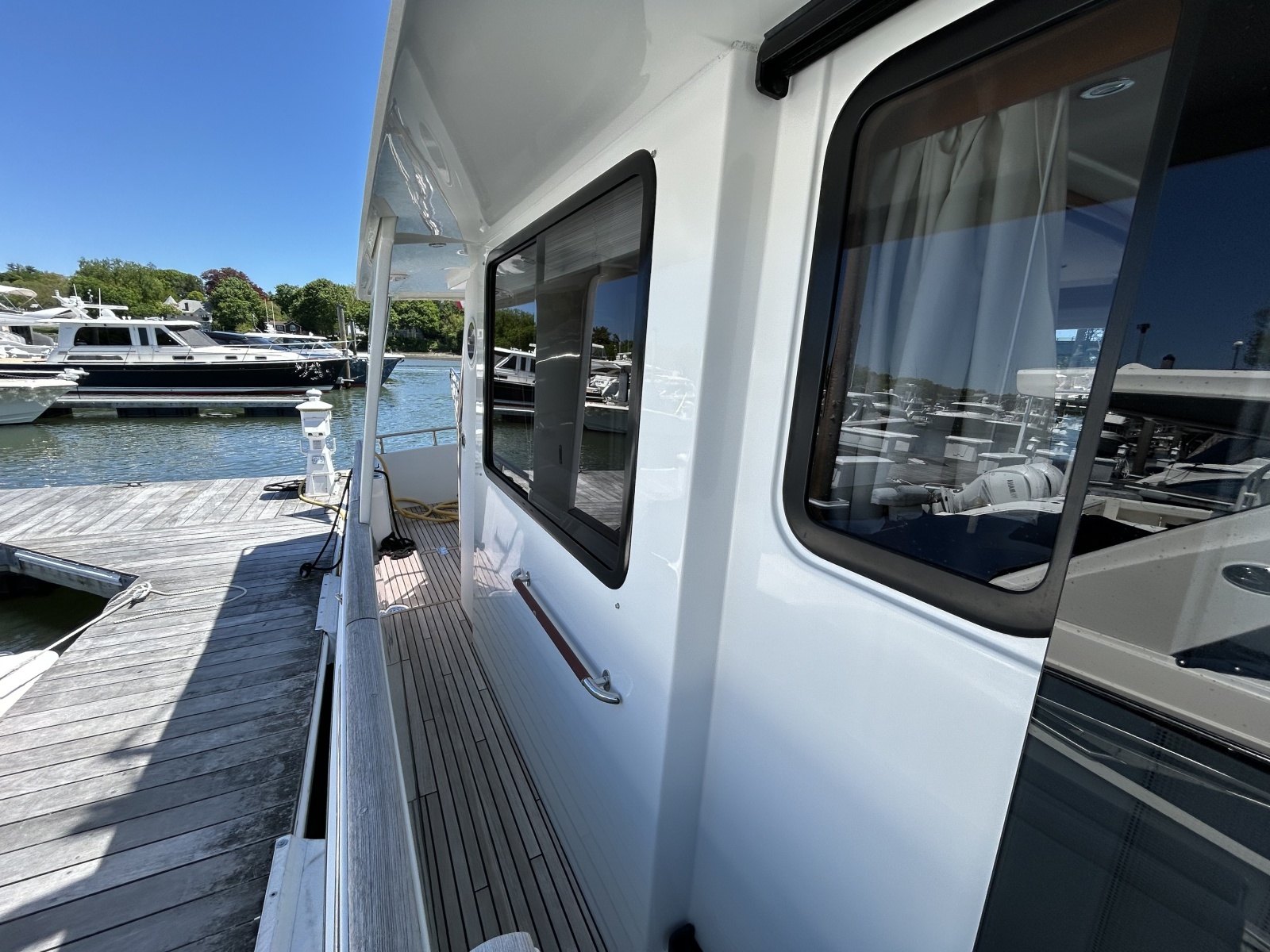 2018 Beneteau 44 Swift Trawler