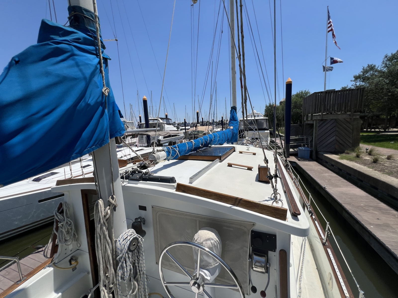 1977 Fisher 46