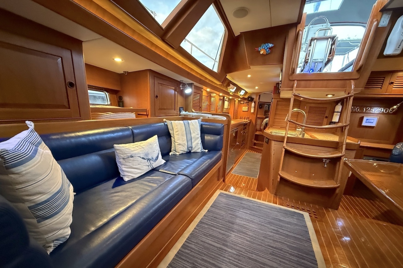 2014 Hylas 56