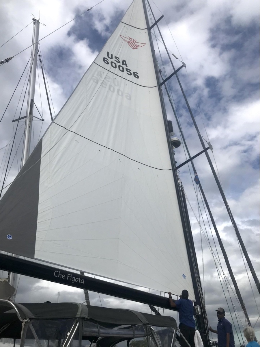 2014 Hylas 56