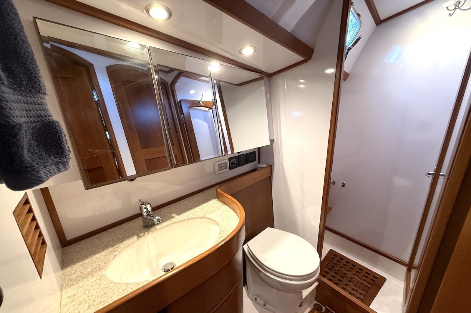 Che Figata 56ft Hylas Yacht For Sale