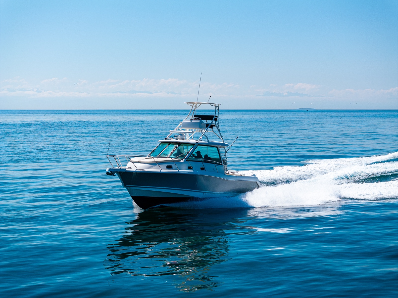 35' 2019 Boston Whaler 345 Conquest