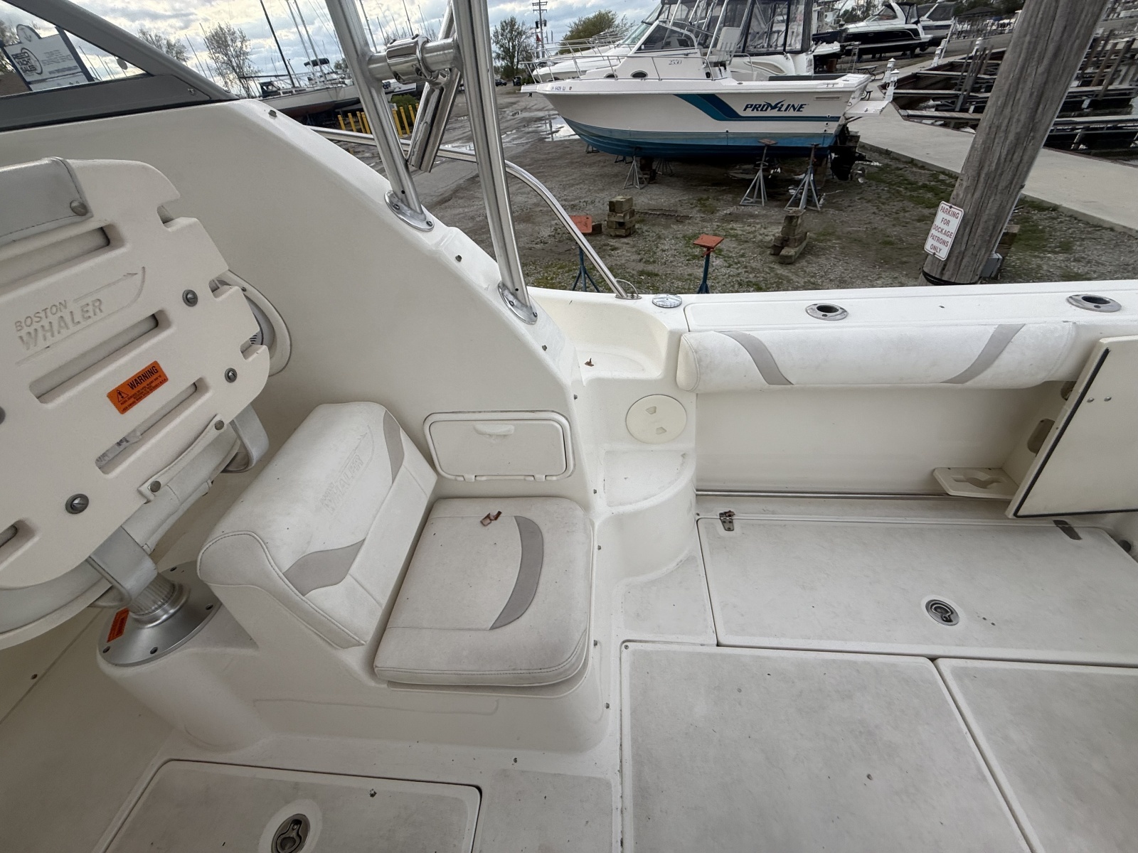26ft Boston Whaler Yacht For Sale