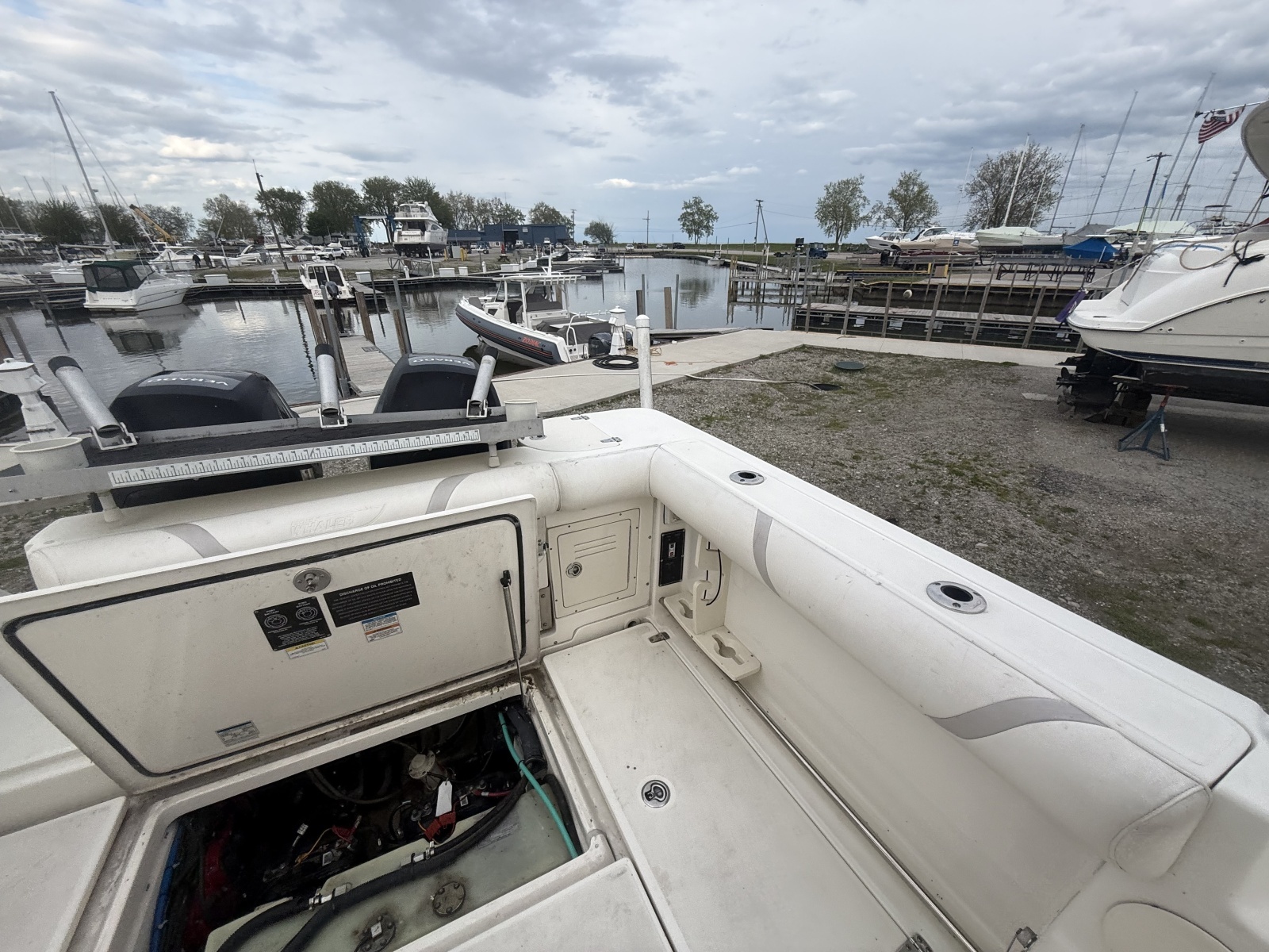 26ft Boston Whaler Yacht For Sale