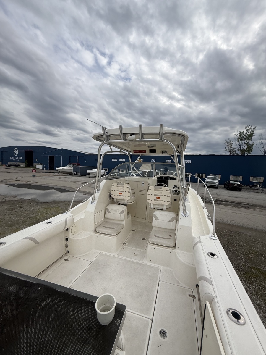 26ft Boston Whaler Yacht For Sale