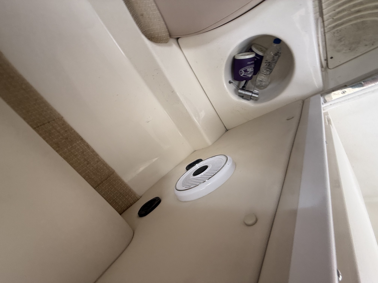 26ft Boston Whaler Yacht For Sale