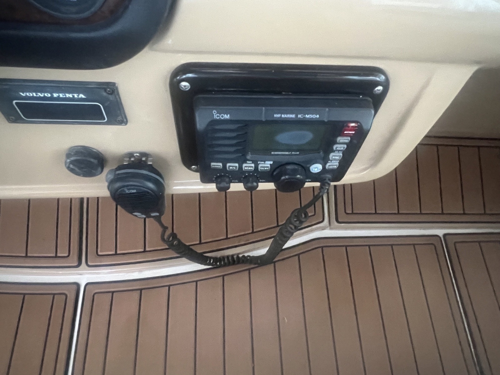 Second Time Around 46ft Carver Yacht For Sale