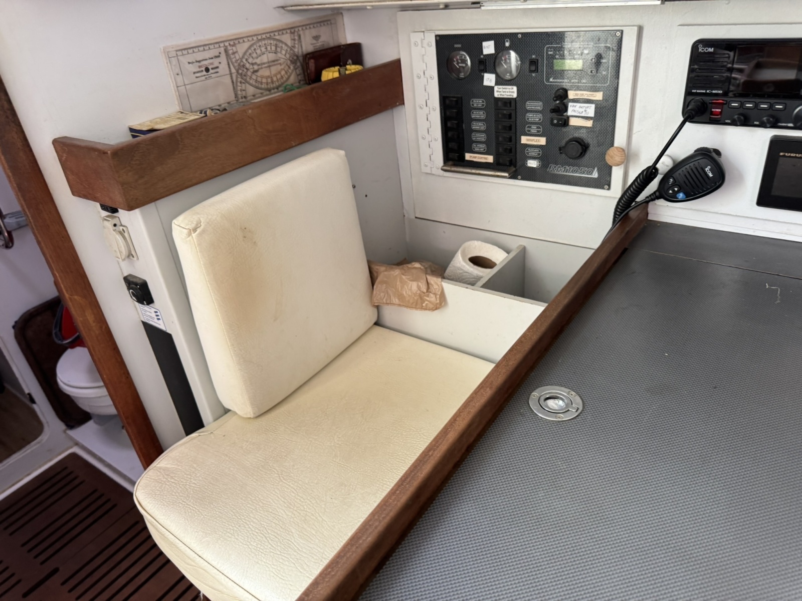TRANQUILA 35ft RM Yachts Yacht For Sale