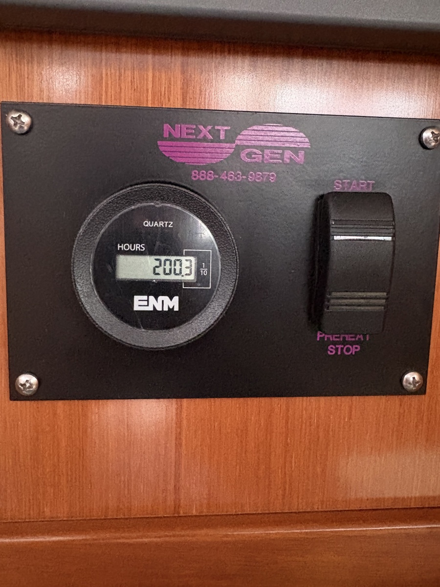 2010 Beneteau 